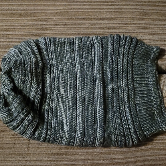 ❄️NWOT SHEIN Knit Slouchy Beanie❄️ - Picture 2 of 3